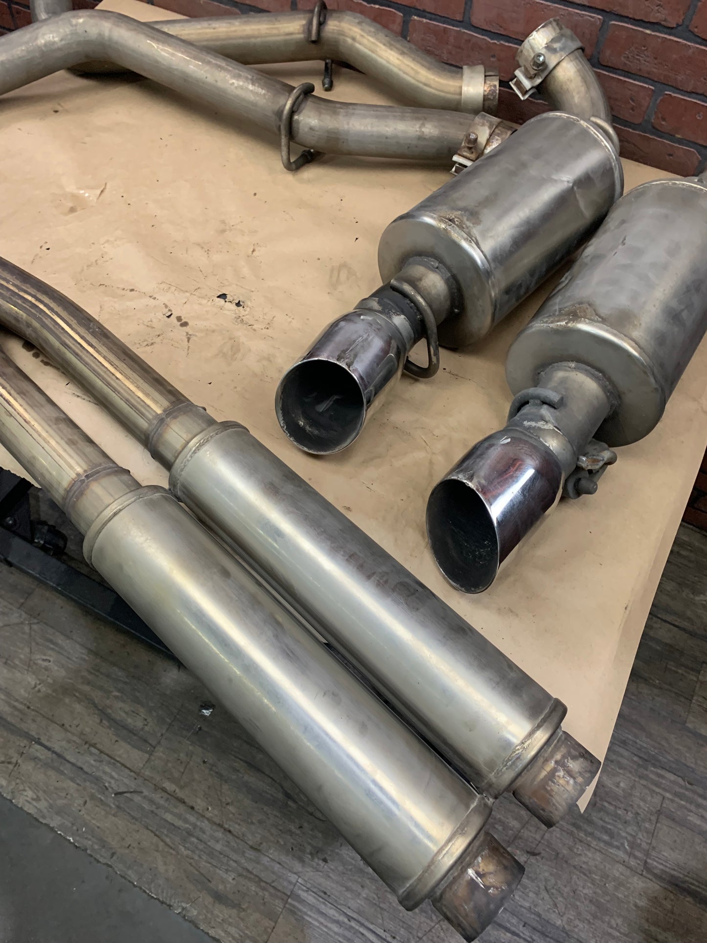 Used Charger 300 SRT8 6.1L Hemi Corsa Cat Back Exhaust X Pipe Mufflers
