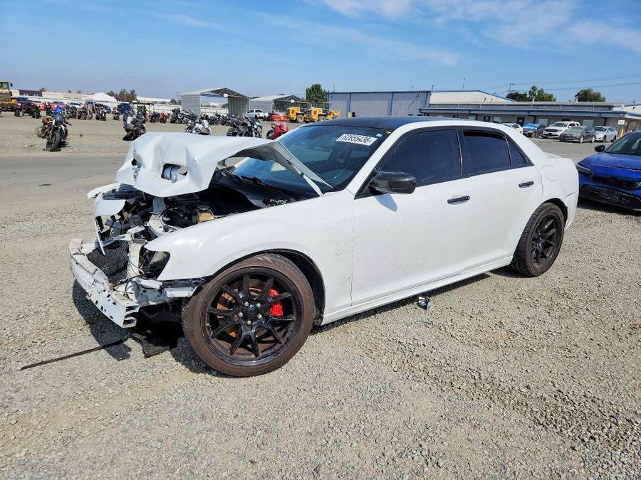 2013 Chrysler 300 SRT8 auction photo 1