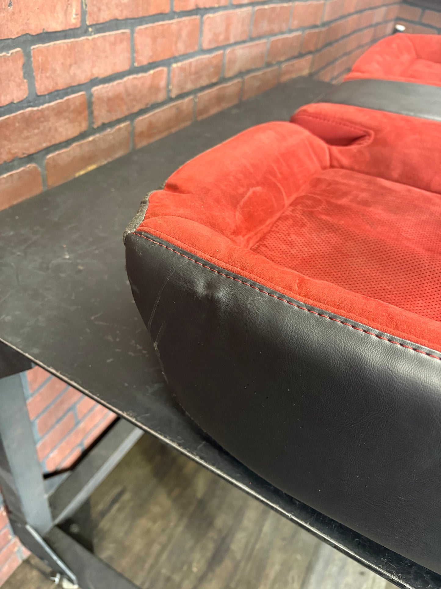 15-23 Dodge Challenger Scat Pack Red Black Leather Alcantara Suede Rear Seat Bottom Cushion OEM