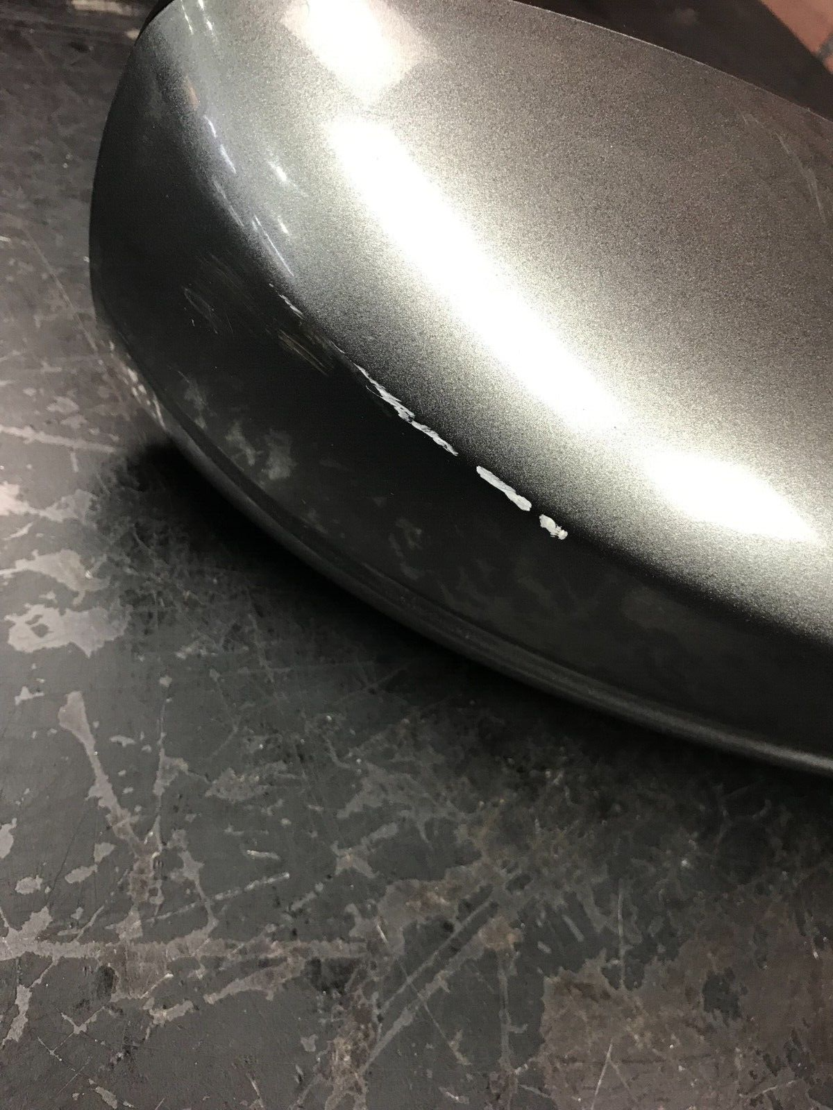 2012-2013 Chrysler 300 RH Passenger Gray Heated Side Door Mirror 1TV62CDMAD
