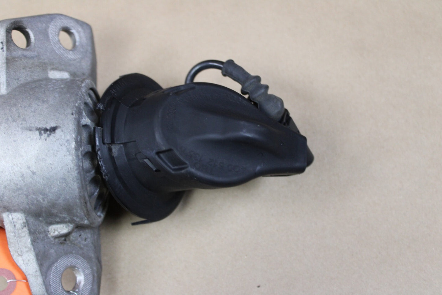 12-18 OEM Audi A6 A7 S6 S7 S8 Rear LH Driver Shock Strut Absorber 4G0 616 031 AA