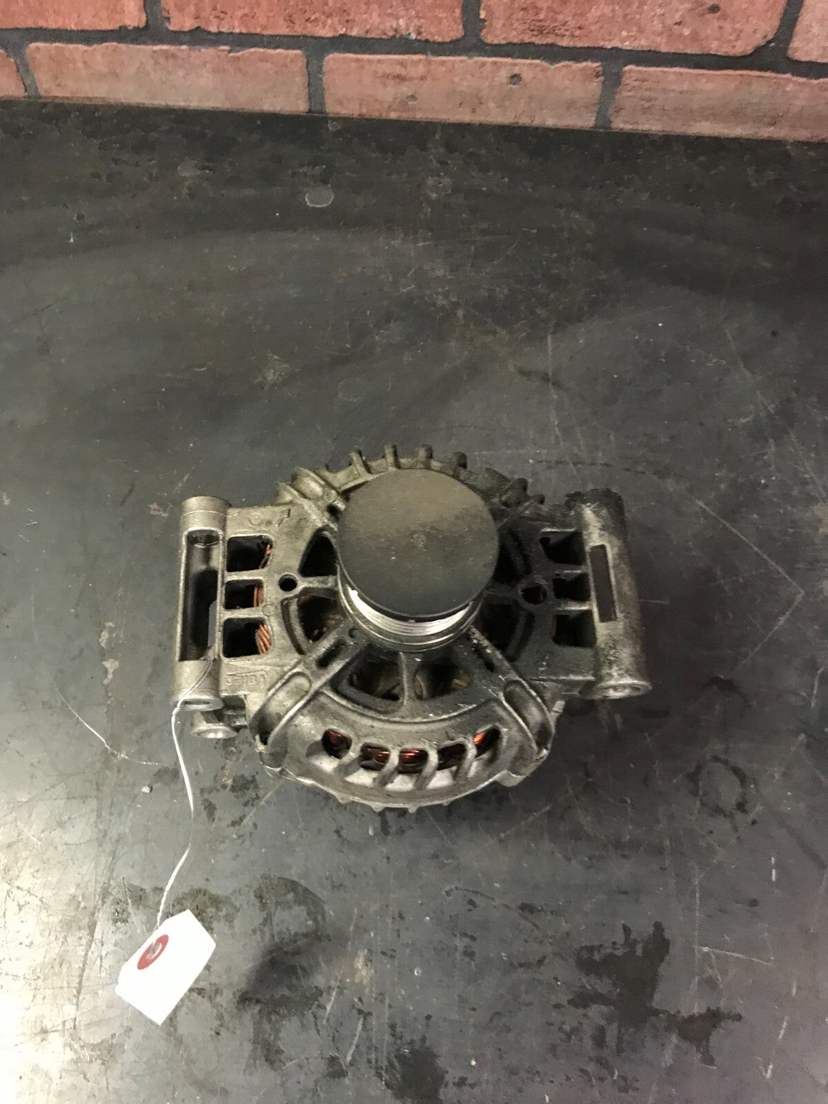 2002-2007 Mini Cooper Valeo Alternator 7619254-01 V7 615484 80-04