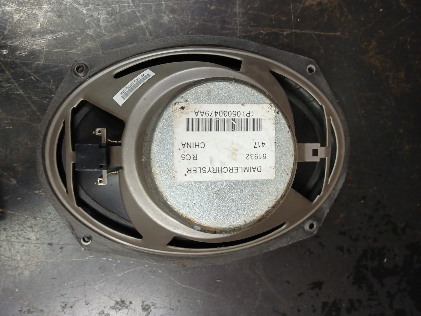 2008-2011 Challenger Grand Cherokee Audio Speaker Set 68025300aa 05030479aa
