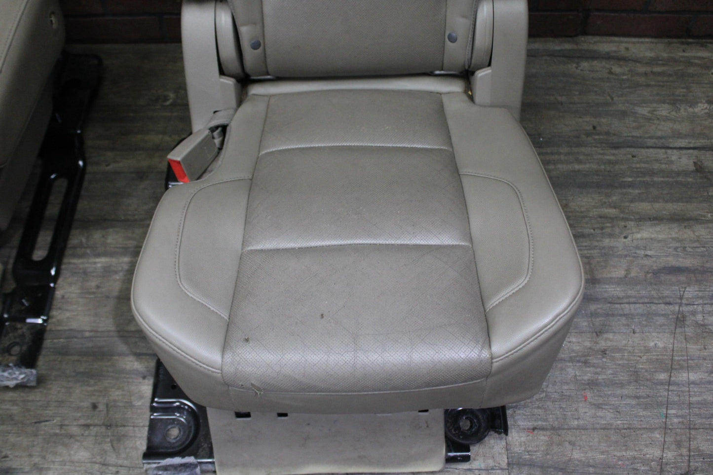 15-20 YUKON Gray Leather Rear Back Second Row Heated Captains Bucket Seat Set