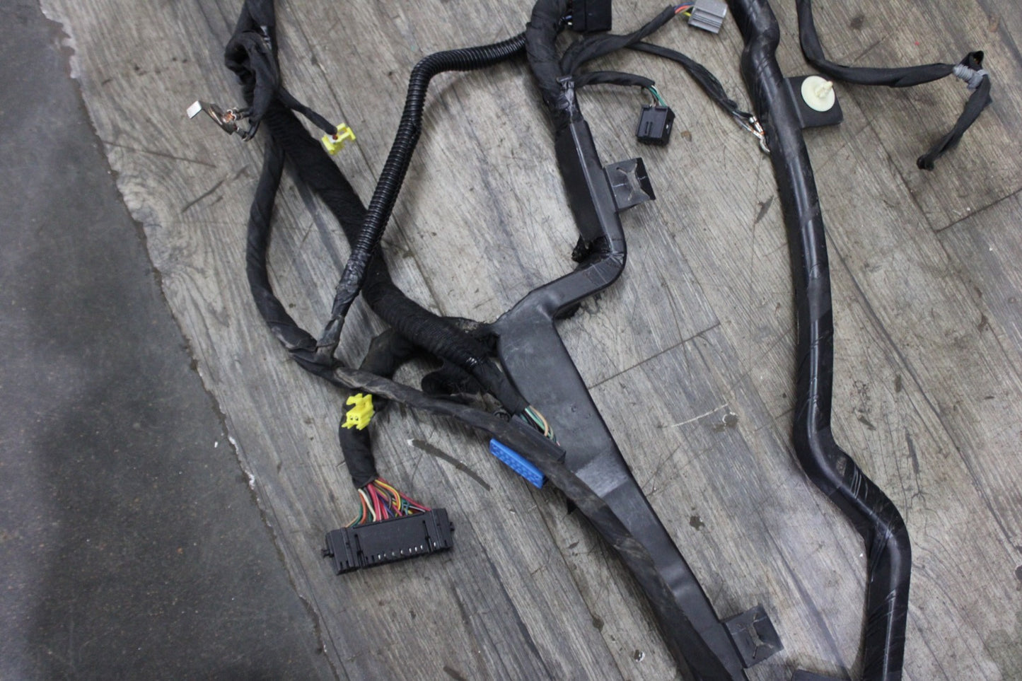 2007-2013 Cadillac Escalade Body Wire Wiring Harness Assembly OEM 20967548