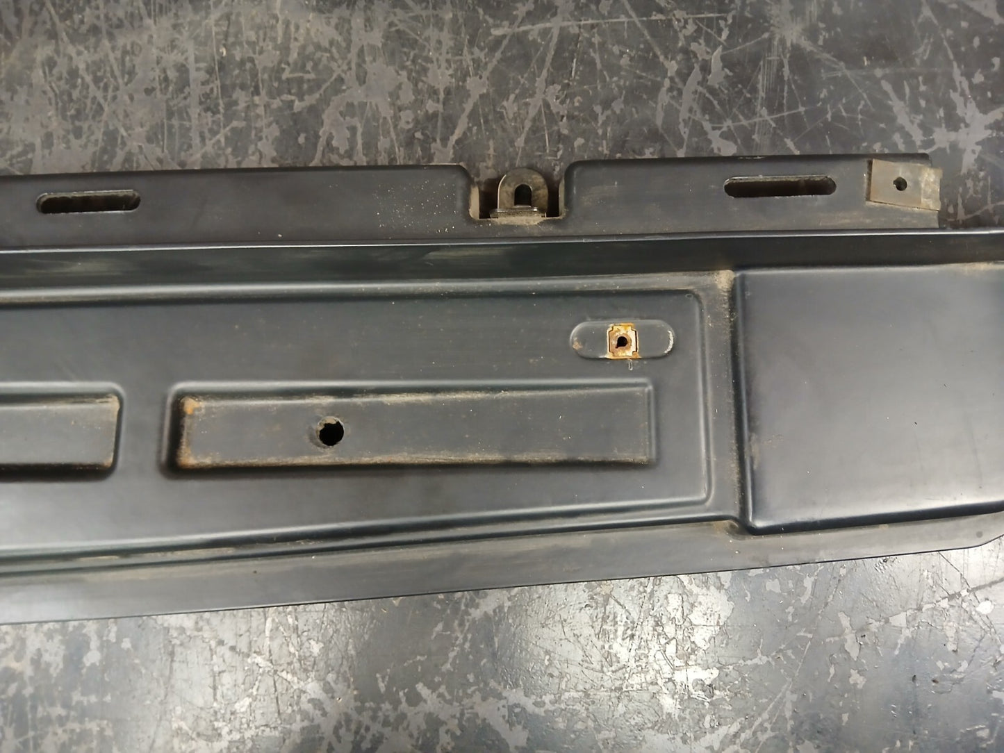 03-06 Gen 1 Gen 2 Dodge Viper Passenger RH Side Rocker Door Sill Molding Panel