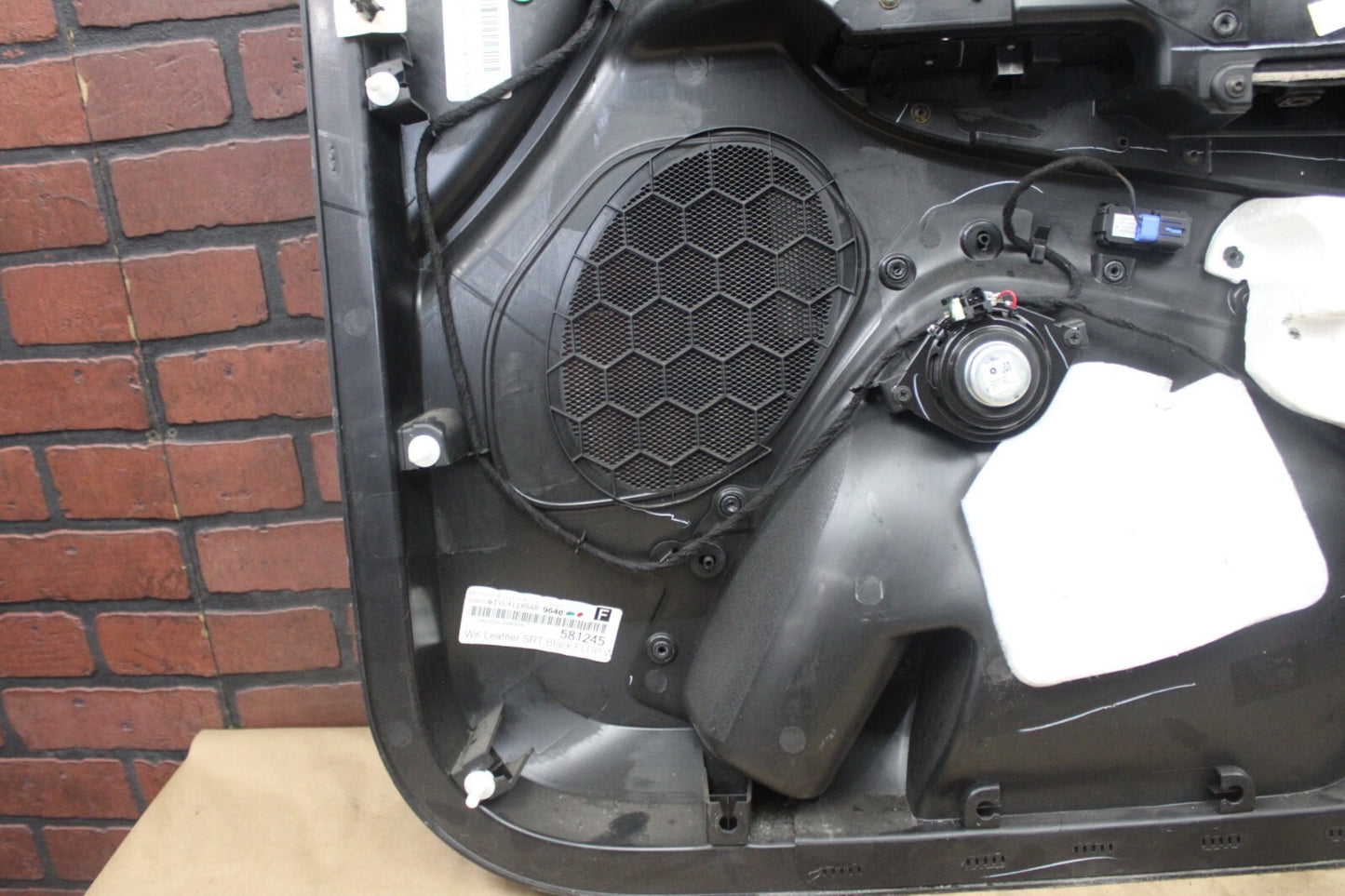 11-16 Jeep Grand Cherokee SRT8 OEM Front Driver LH Interior Black Door Panel