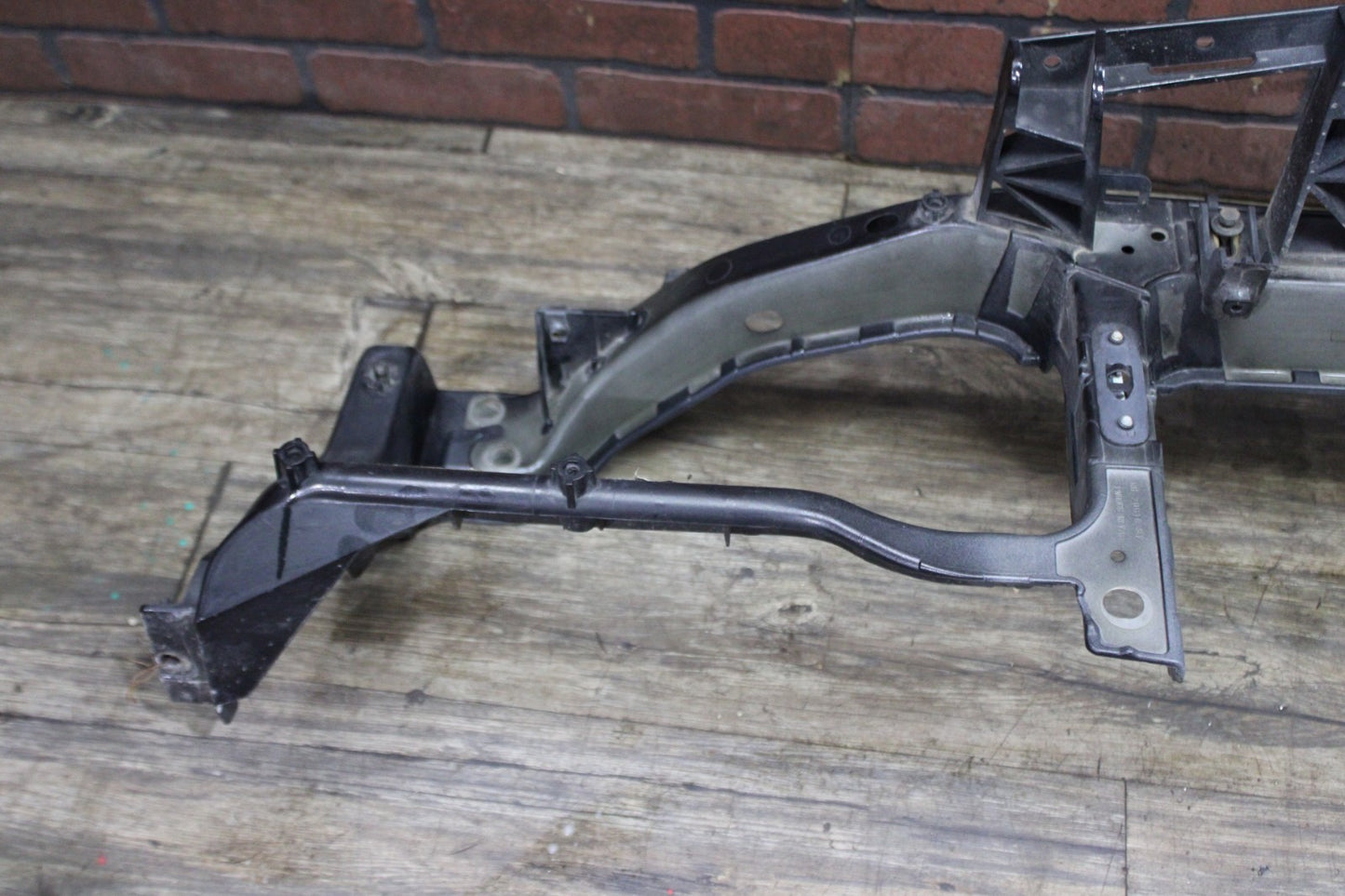 08-14 Dodge Challenger SRT8 Upper Radiator Core Support Bracket OEM 68066027AB