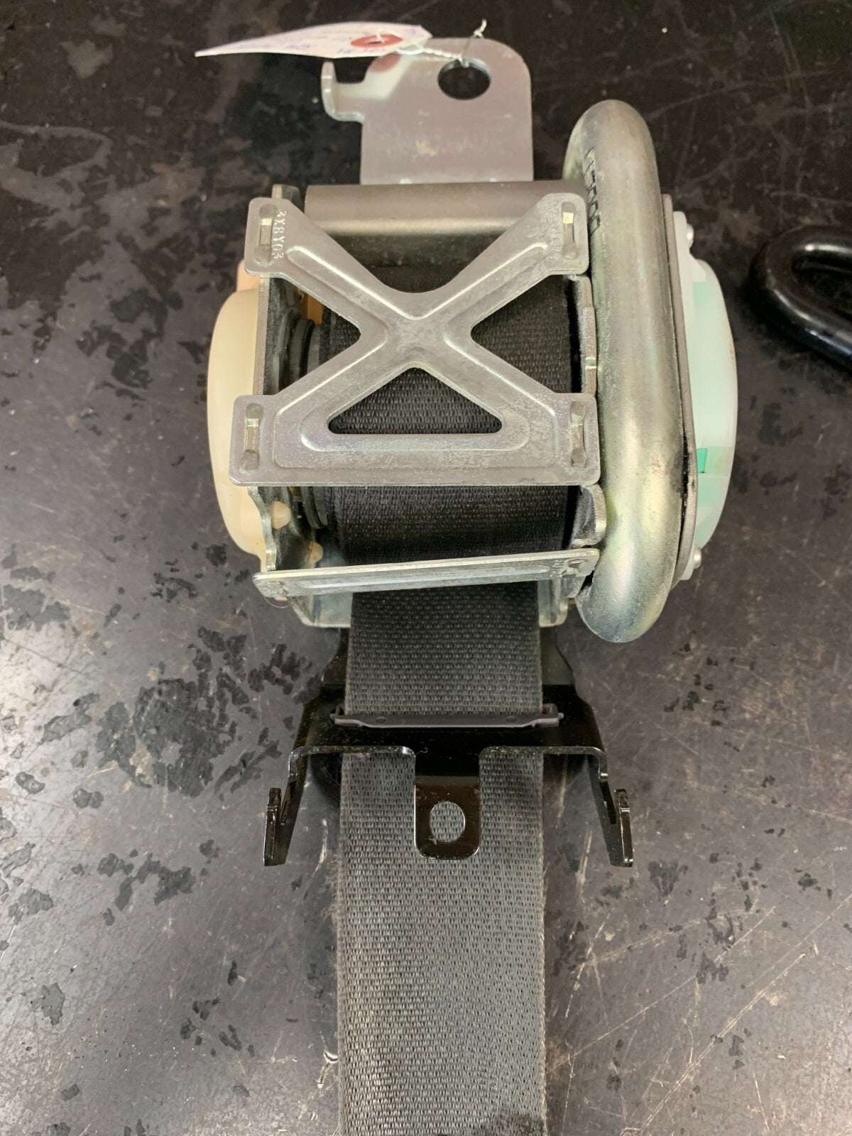 09-10 Challenger Front Passenger RH Outer Seat Belt Retractor OEM 1GN421DVAF