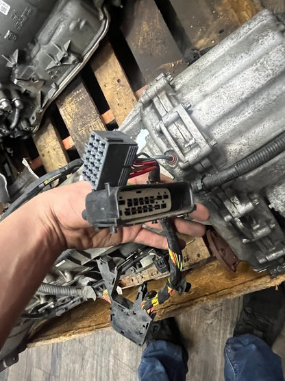 10-12 RANGE ROVER HSE 5.0L AUTOMATIC TRANSMISSION 6HP-28 OEM AH42-7000-AH UNKOWN