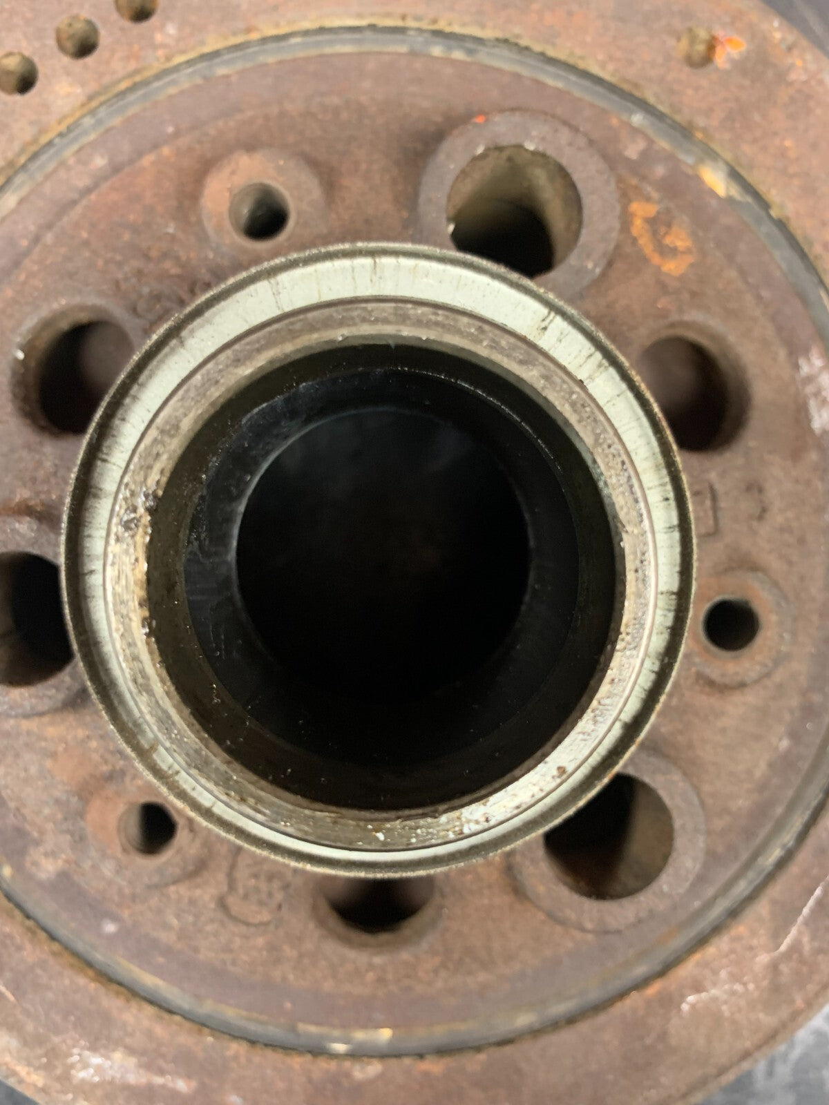 2006-2010 Dodge Challenger Charger 300C SRT8 6.1L Harmonic Balancer Pulley OEM