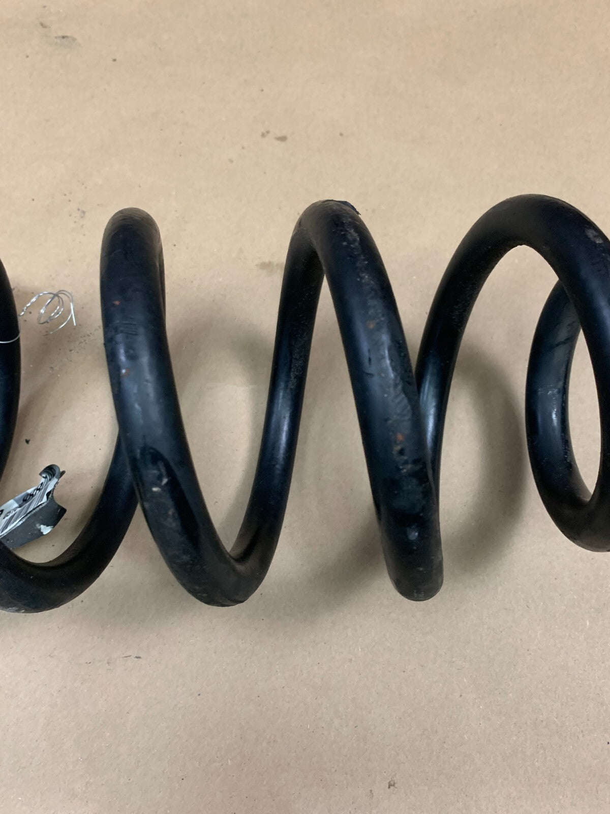 2012-2023 Charger 300 SRT-8 Front Right Suspension Coil Spring 5168880ab 106k