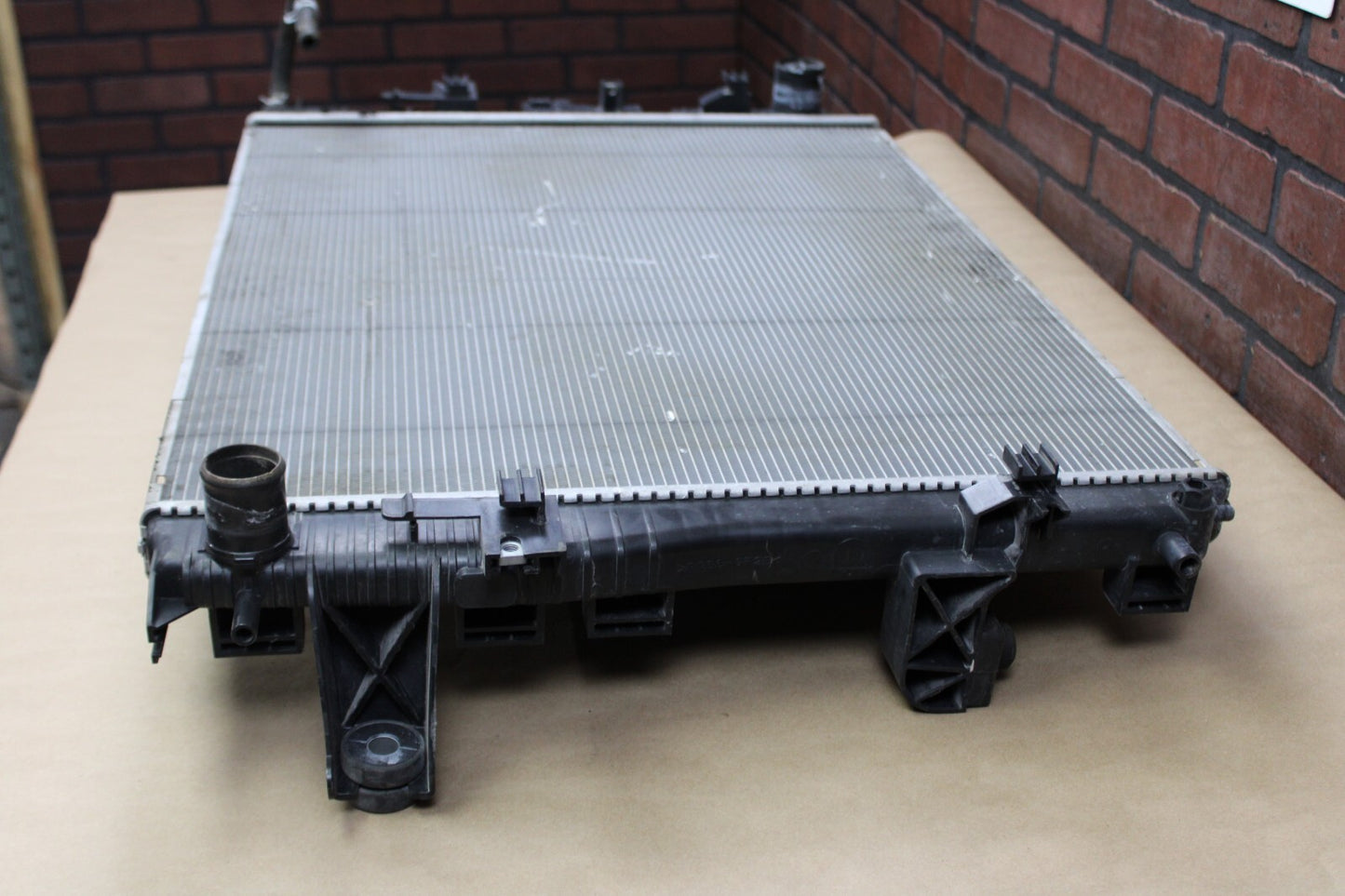 2009-2021 Ram 1500 V8 5.7L Hemi 4.7L Engine Cooling Radiator Assembly 195k Miles