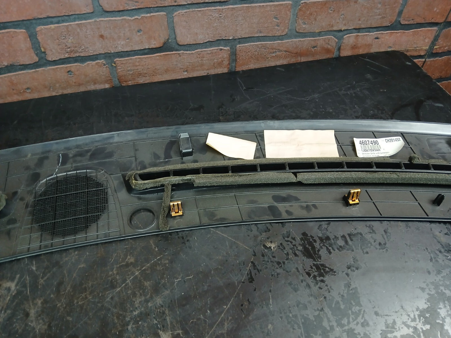 2011-2023 Charger/300 Dash Windshield Defroster Grille Panel 1jq67dx9ah