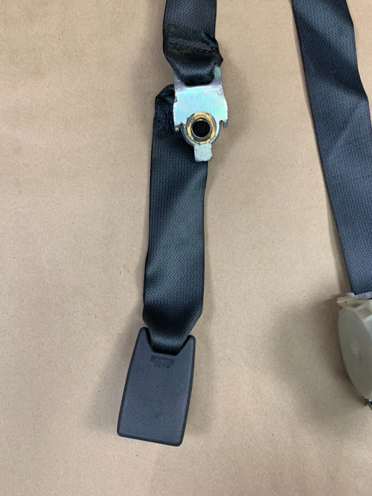 2006-2007 Chrysler 300 Rear Center Seat Belt Retractor OEM P1BY501DVAA