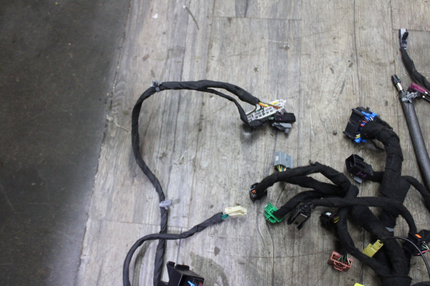 2011 Cadillac Escalade 6.2L Instrument Panel Dash Wiring Harness OEM 20953910