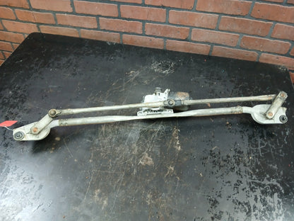 2005-2009 Chrysler 300 Windshield Wiper Motor & Linkage 04005711aa