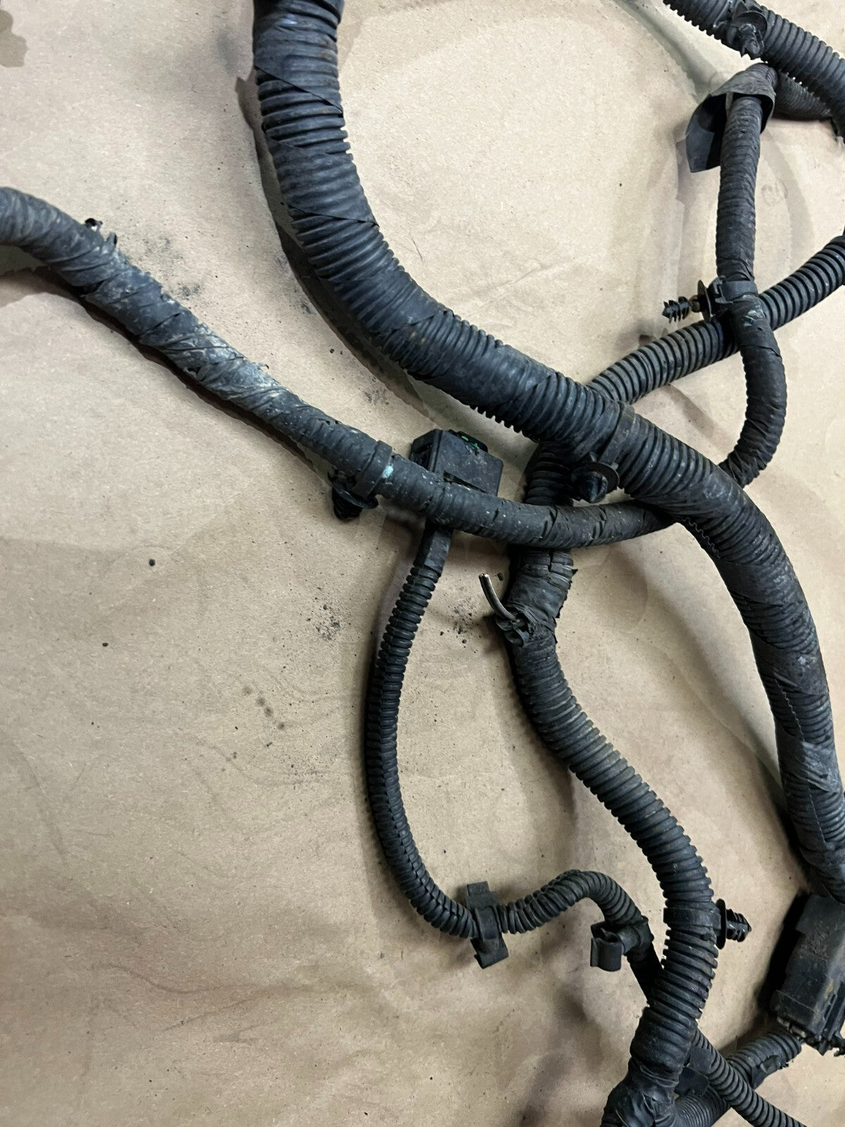 2006-10 Jeep Grand Cherokee SRT8 6.1L Exterior Underbody Harness P68021488AC OEM