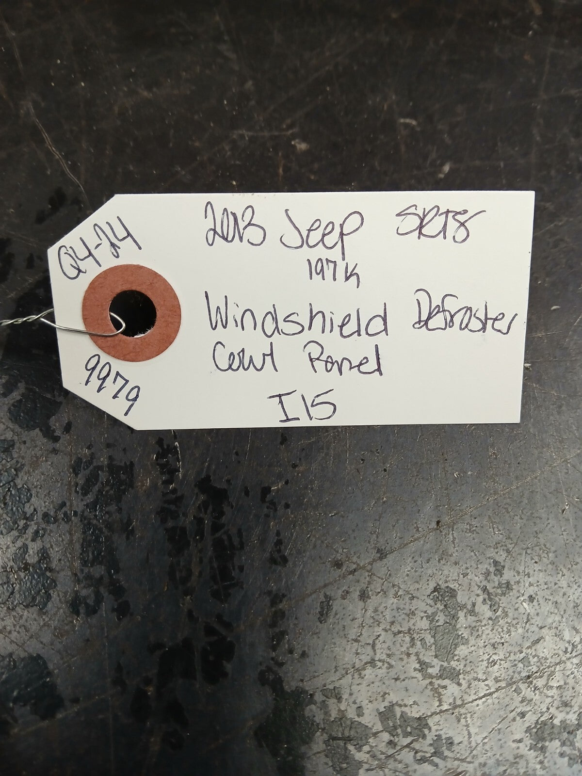 11-13 Jeep Grand Cherokee Exterior Windshield Defroster Grill Panel 55079199ah