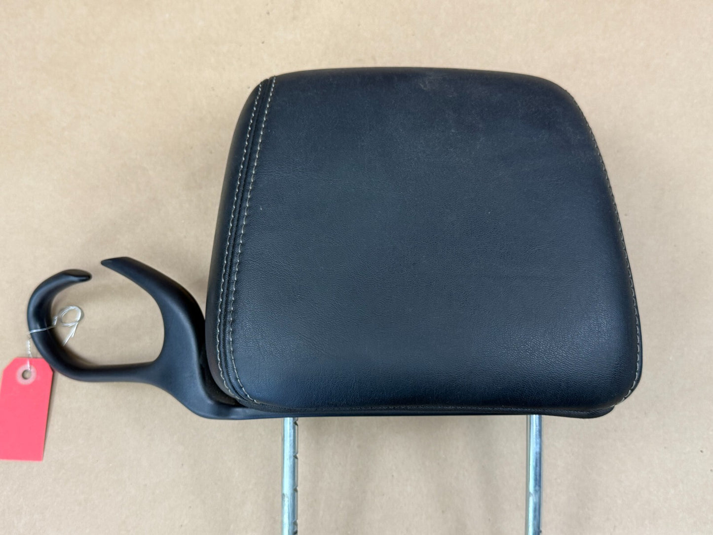 2011-2014 Dodge Challenger R/T SRT8 Headrest Head Rest Leather Driver Left LH