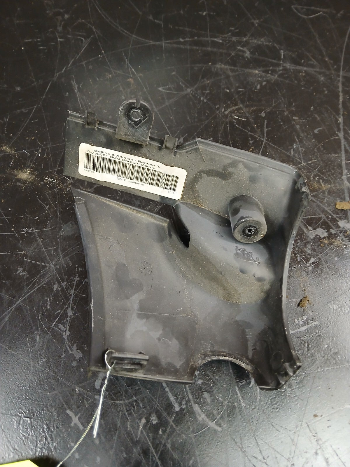 2007-2010 Saturn Sky Pontiac Solstice Lower Steering Column Cover Trim 15921103