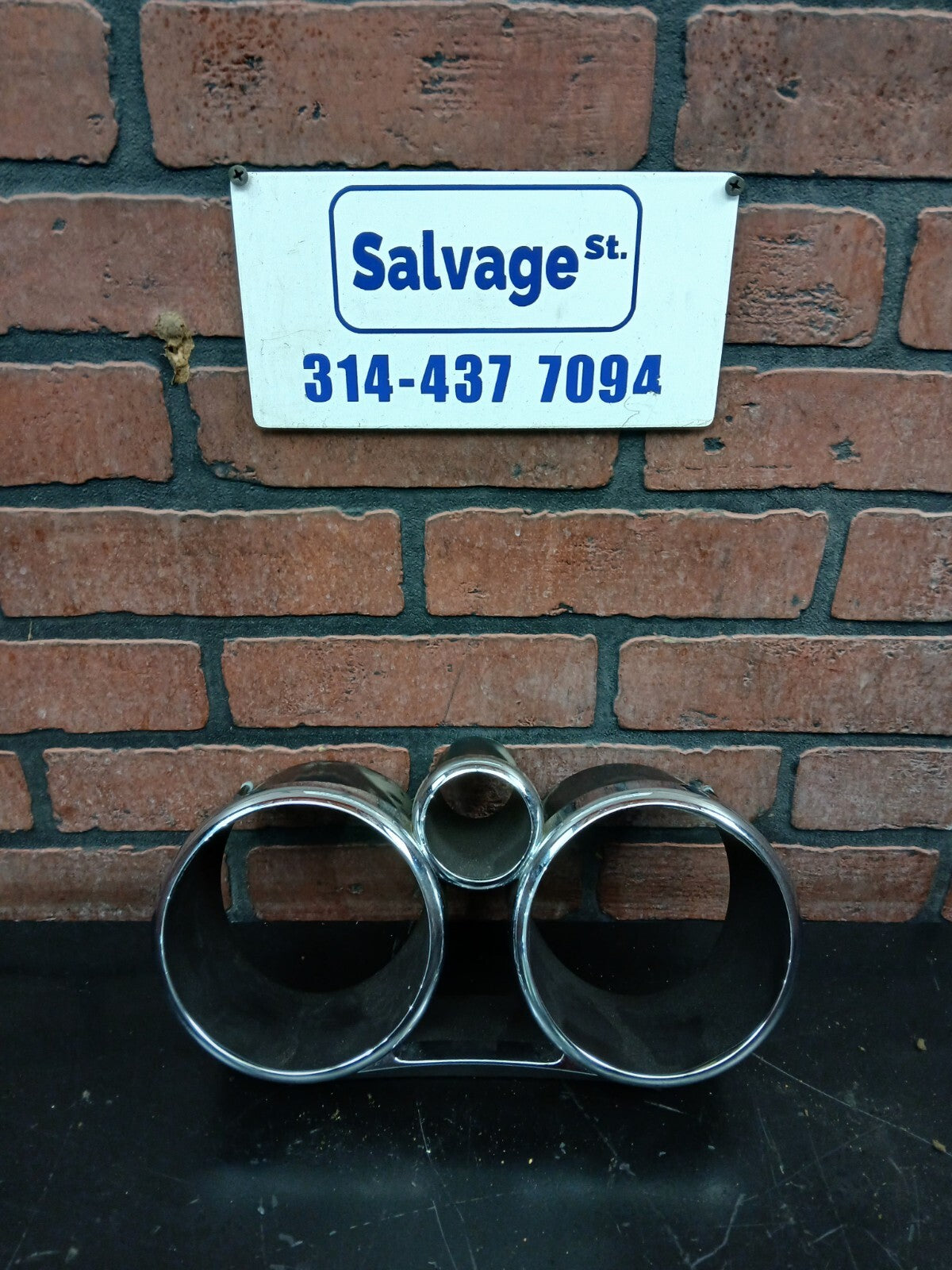 2007 Pontiac Solstice GXP Black Chrome Speedometer Bezel Trim Assembly