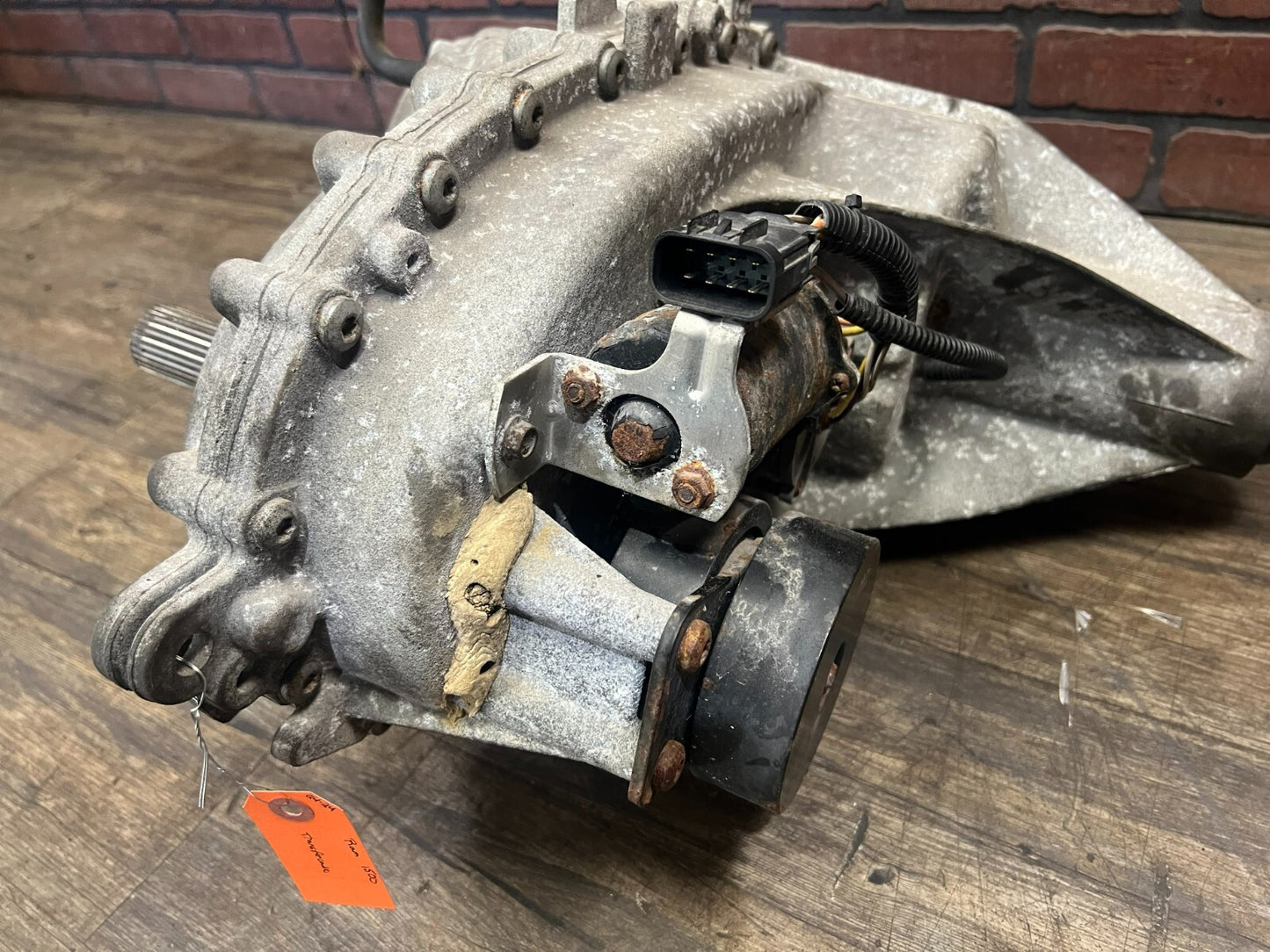 14-18 Dodge Ram 1500 3.0L Diesel OEM Transfer Case NV246 52123837AD BW 44-44