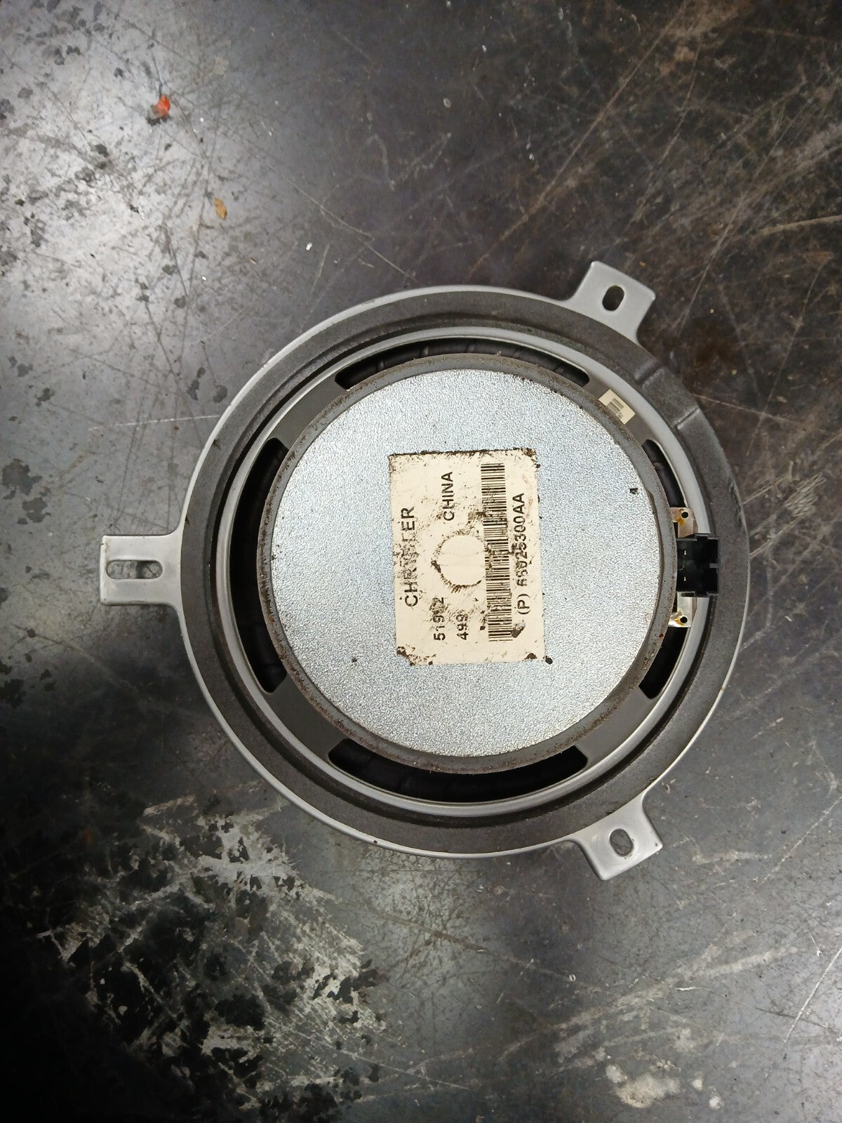 2008-2011 Challenger Grand Cherokee Audio Speaker Set 68025300aa 05030479aa