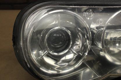 2005-2010 Chrysler 300 SRT8 Front Passenger RH Side HID Headlight Assembly OEM