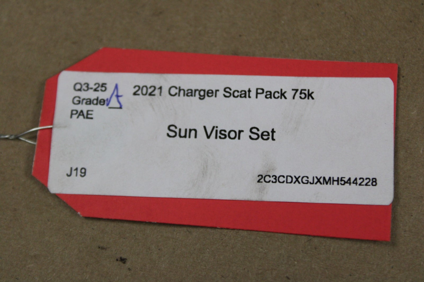 2014-2023 DODGE CHARGER FRONT WINDSHIELD SUN VISOR SHADE SET OEM 5PJ80DX9AC