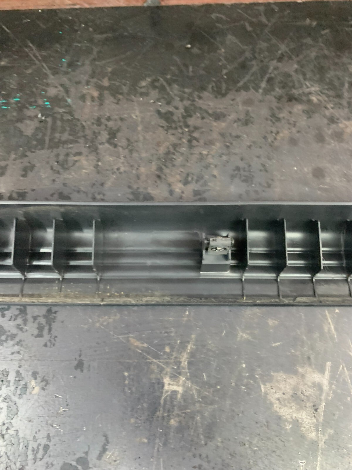 2008-2014 Dodge Challenger SRT Passenger RH Side Sill Scuff Plate 1FS98XDVAD