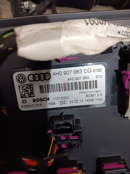2011-18 Audi A8L 4.0T Interior Main Body Dash Wire Wiring Harness with Fuse Box
