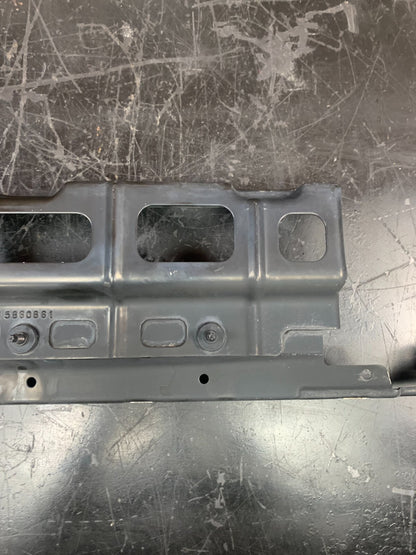 06-10 Saturn Sky Rear Bumper Center Reinforcement Filler Bracket Attachment OEM