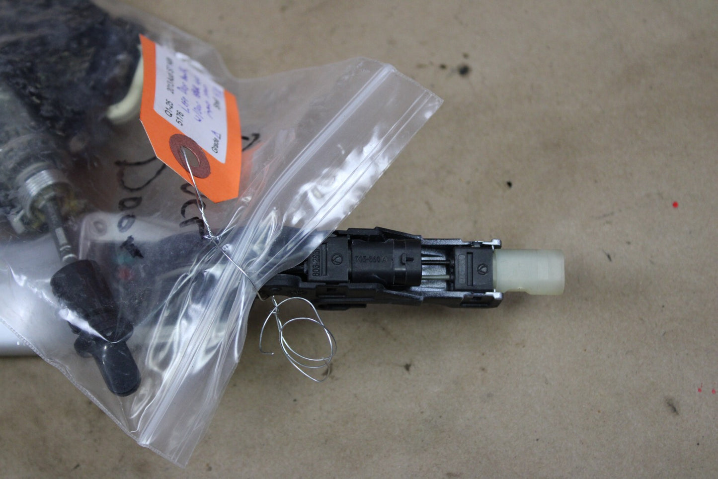 2012-2018 Audi A6/A7/S6/S7/S8/RS7 Driver LH Side Door Handle w/ Sensor OEM Grey