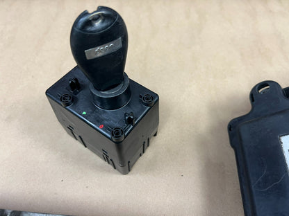 2008 Jeep Grand Cherokee 6.1L SRT8 PCM TIPM Key And Node Set OEM