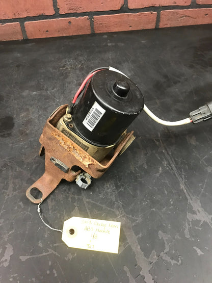 2003-2005 Dodge Neon SRT4 ABS Anti-Lock Braking System Hydraulic Control Module