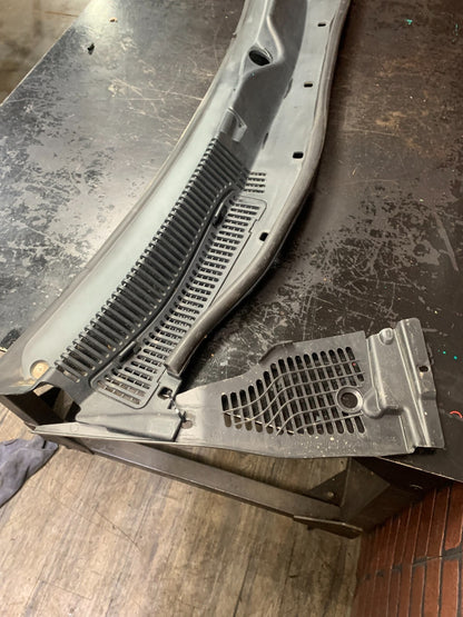 2008-23 Dodge Challenger SRT Windshield Defroster Vent Panel Cowl OEM 05028757AG