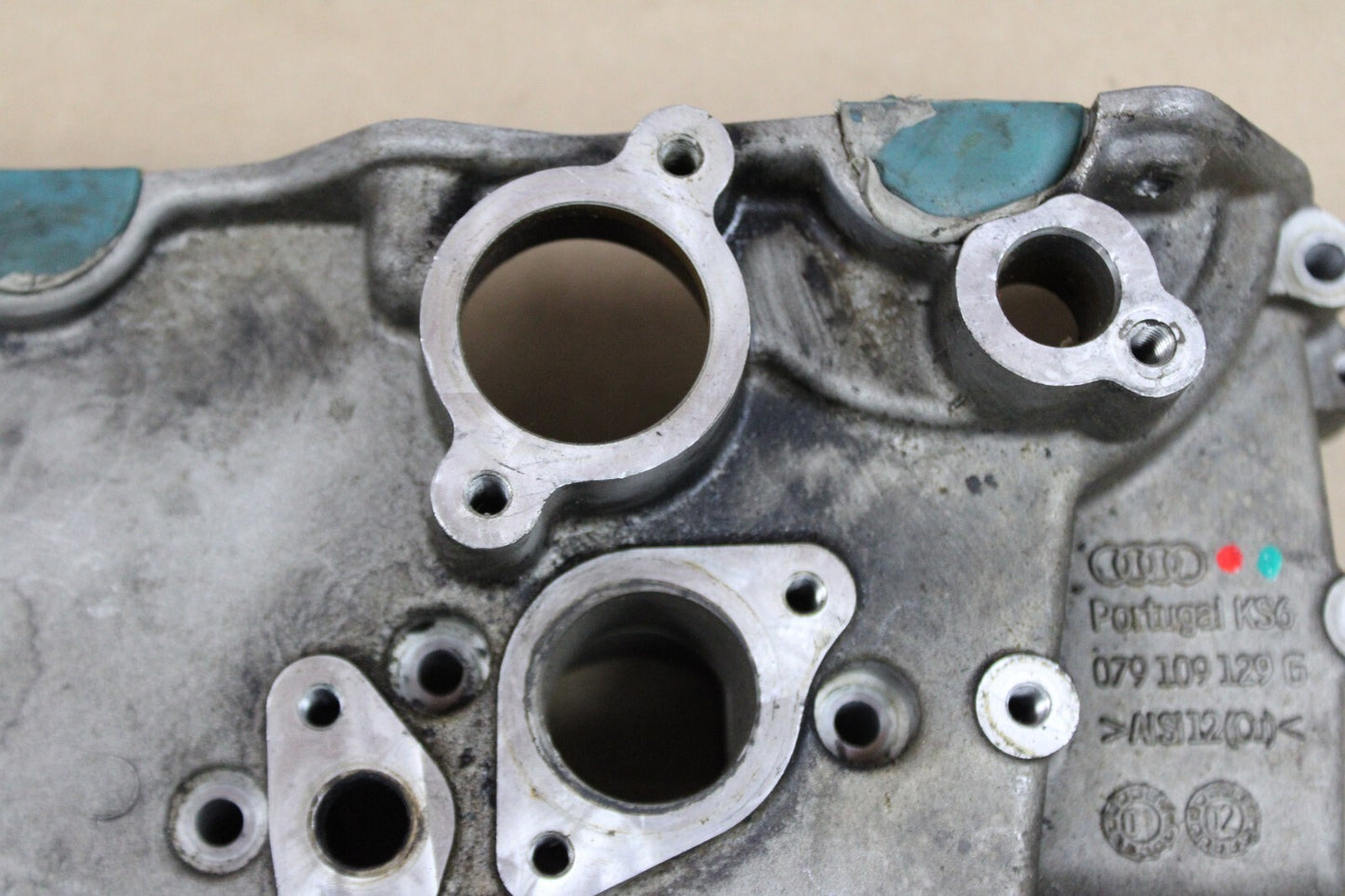 2004-2009 Audi S4 RS4 Driver LH Rear Left Side Timing Chain Cover  079 109 129 G