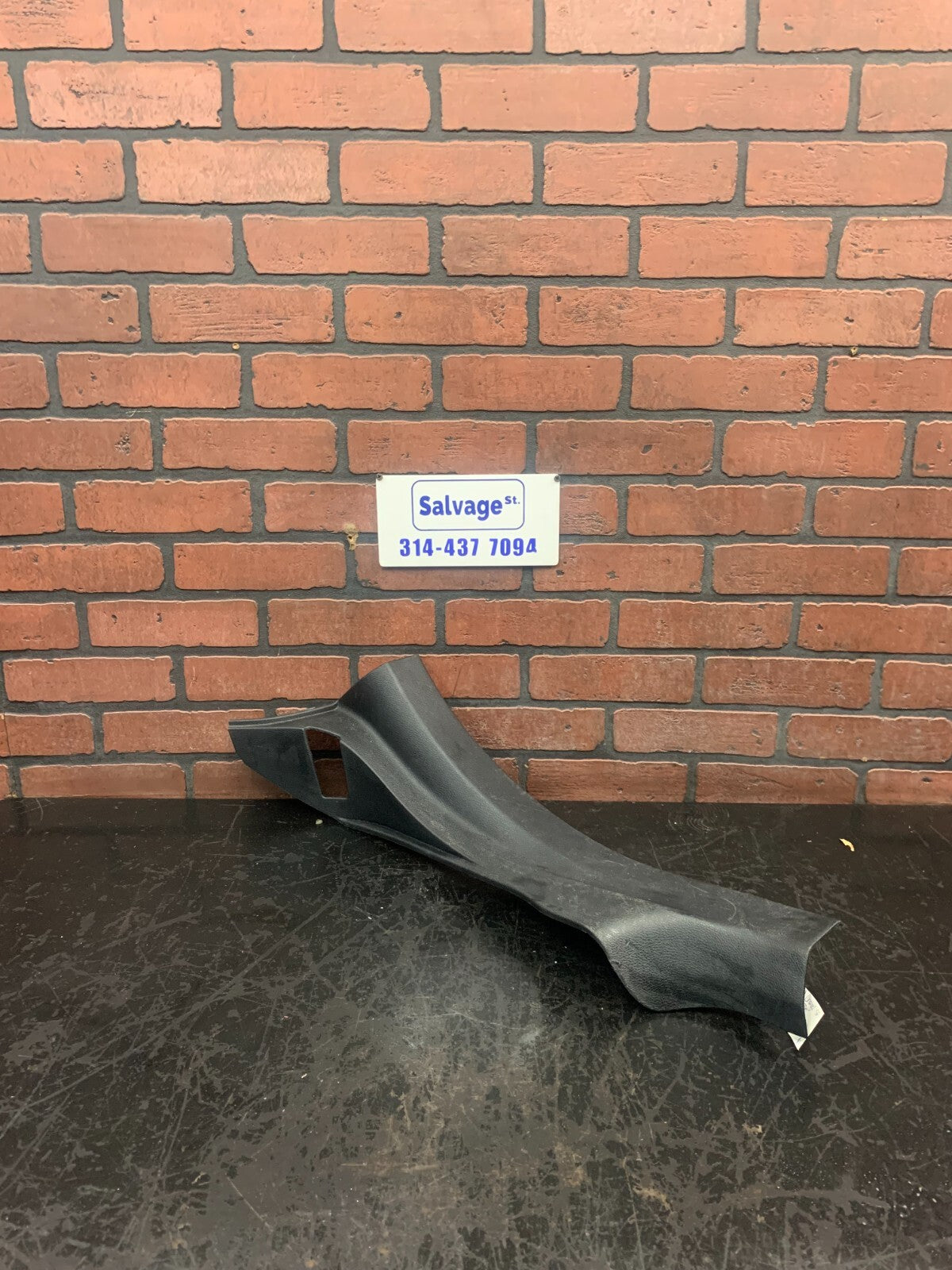 2011-2020 DODGE CHARGER LEFT REAR DOOR SILL SCUFF PLATE PANEL OEM 1KL39TRMAA