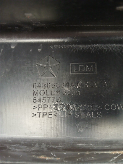 2005-2010 Charger Magnum 300 Exterior Windshield Defroster Cowl Panel 04805834ac