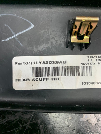 11-20 JEEP GRAND CHEROKEE REAR RIGHT DOOR SILL SCUFF PLATE TRIM OEM 1LY82DX9AB