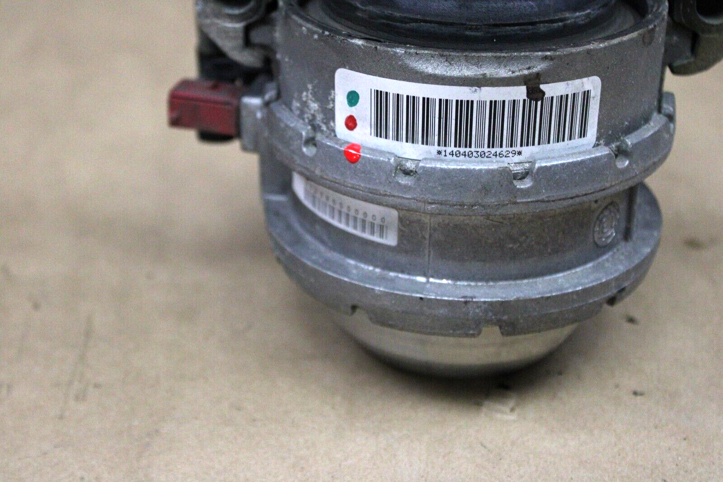 BAD 2013-2018 Audi S7 4.0L Passenger RH Side Engine Mount w/ Sensor 4H0 799 256T