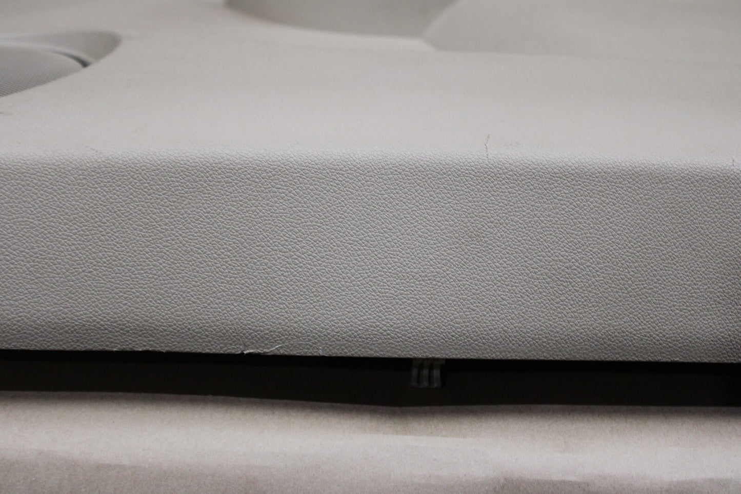 2010-2014 OEM CADILLAC ESCALADE FRONT RIGHT RH INTERIOR DOOR TRIM PANEL CASHMERE