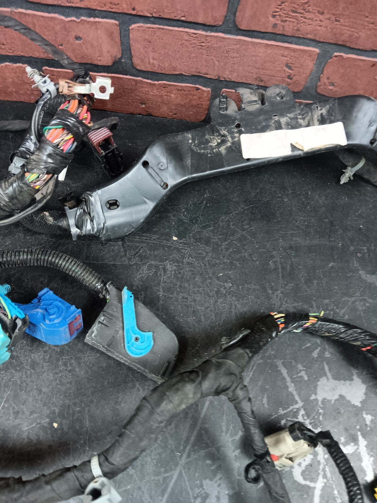 2013 Dodge Dart Mopar Unified Body Wiring Wire Harness Assembly 68171526AC