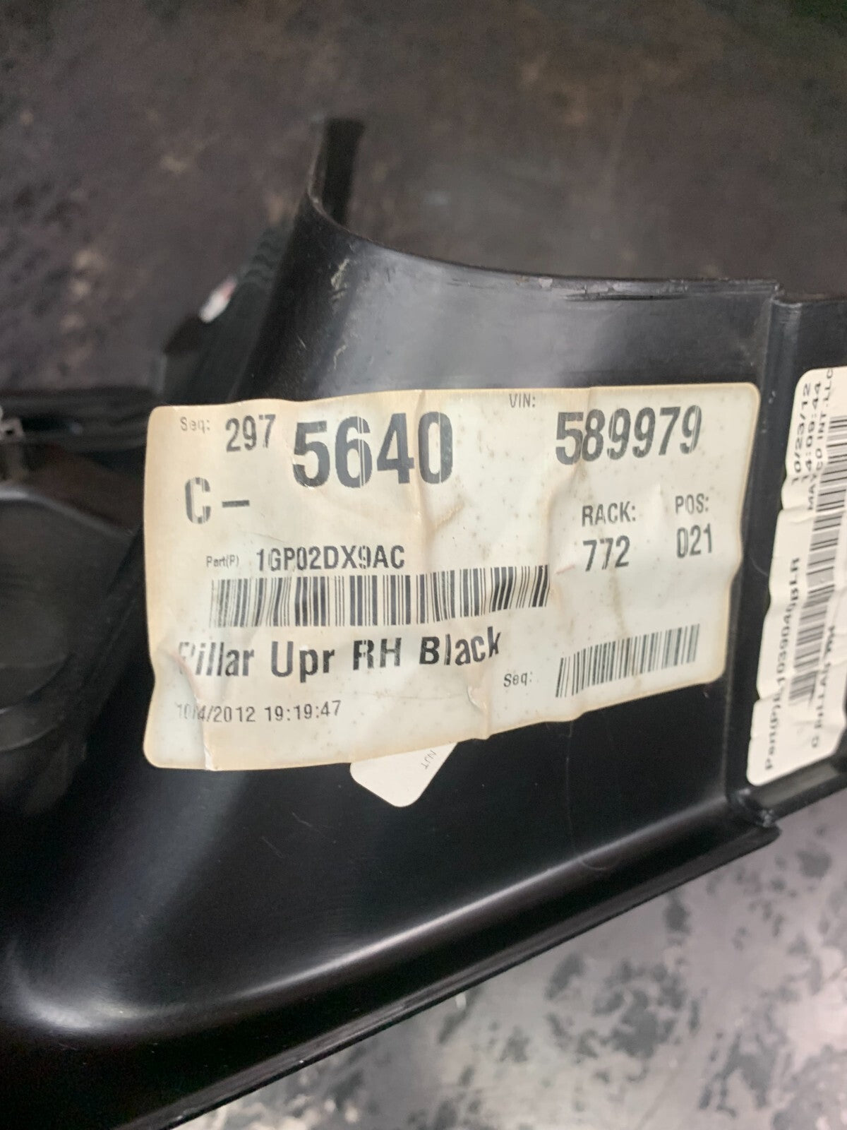 11-15 JEEP GRAND CHEROKEE REAR RIGHT UPPER C PILLAR TRIM COVER OEM 1gp02dx9ac