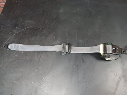 06-10 Jeep Grand Cherokee Commander Front Outer Driver LH Seatbelt 5hq37xdval