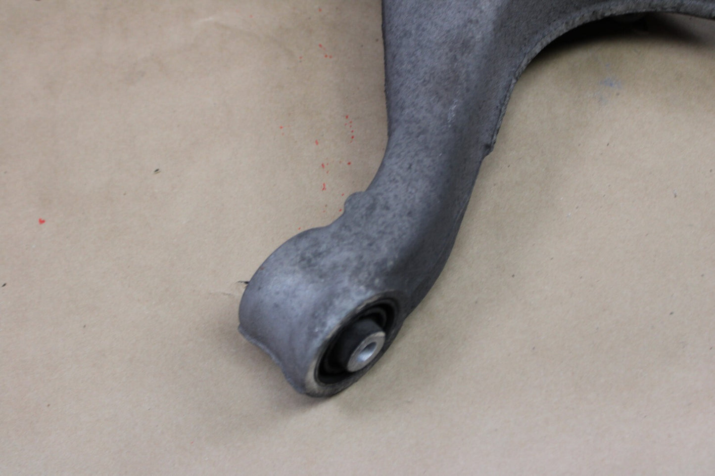 2013-18 AUDI S6/S7/S8 REAR RIGHT PASSENGER SIDE LOWER CONTROL ARM OEM 8R0505312F