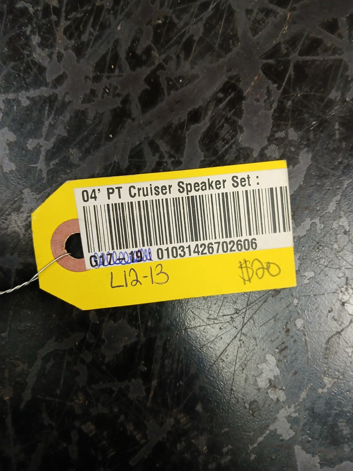 2004 Chrysler PT. Cruiser Oval Audio Sound Speaker Set of 2 w/ Covers