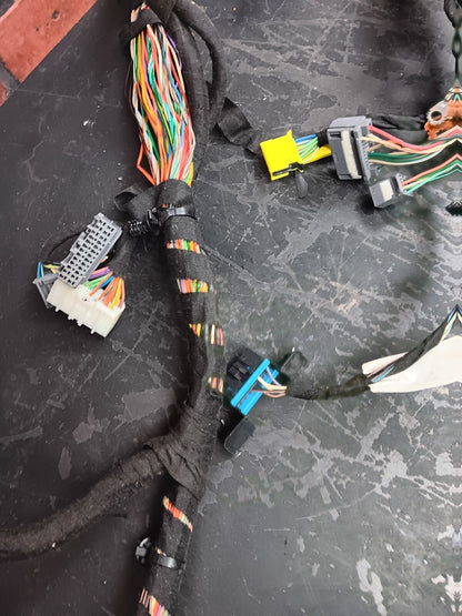 2012 Dodge Challenger SRT8 Instrument Panel Dash Wiring Harness 05035300AC