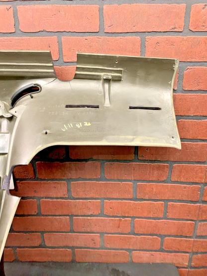 1997-2002 Gen 2 OEM Dodge Viper "T" Rear Center Console Bulkhead Light Damage